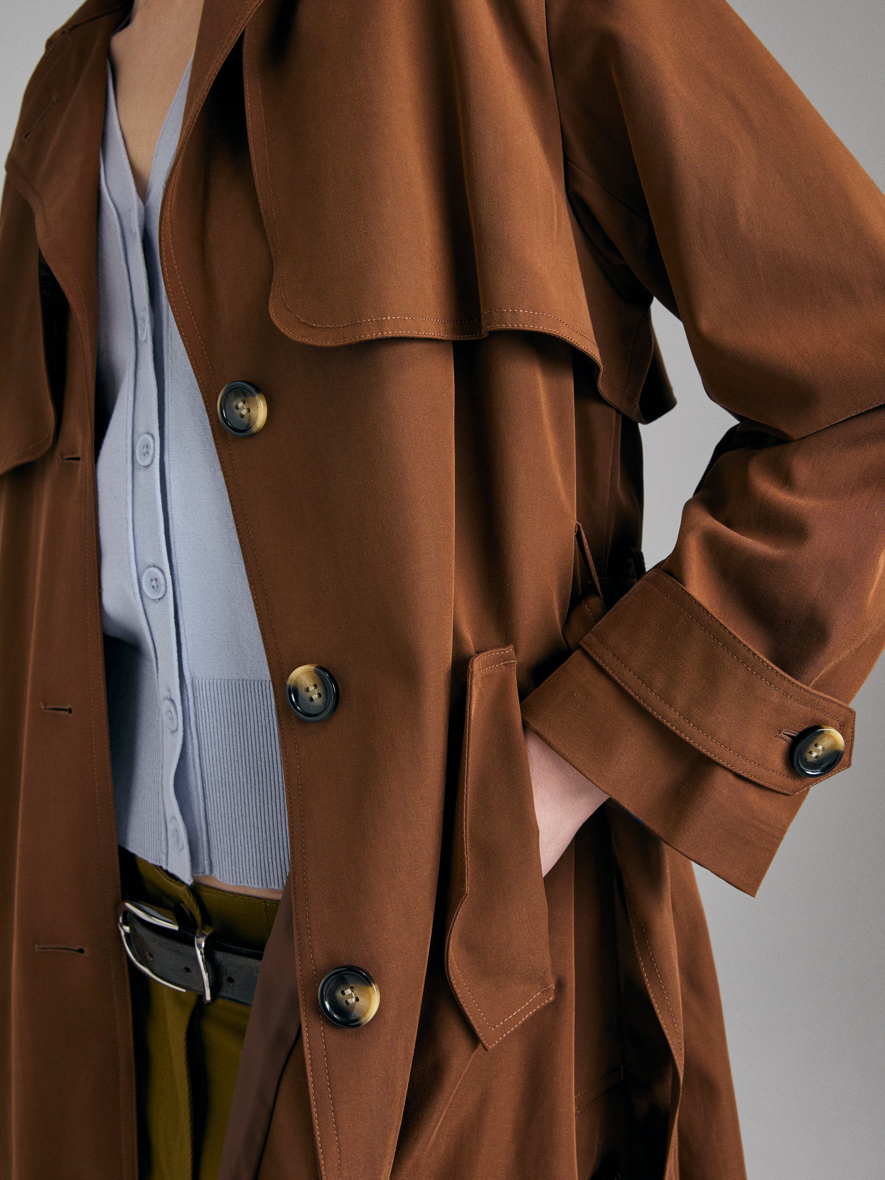 Trench fluido com cinto - ucb_image_FY