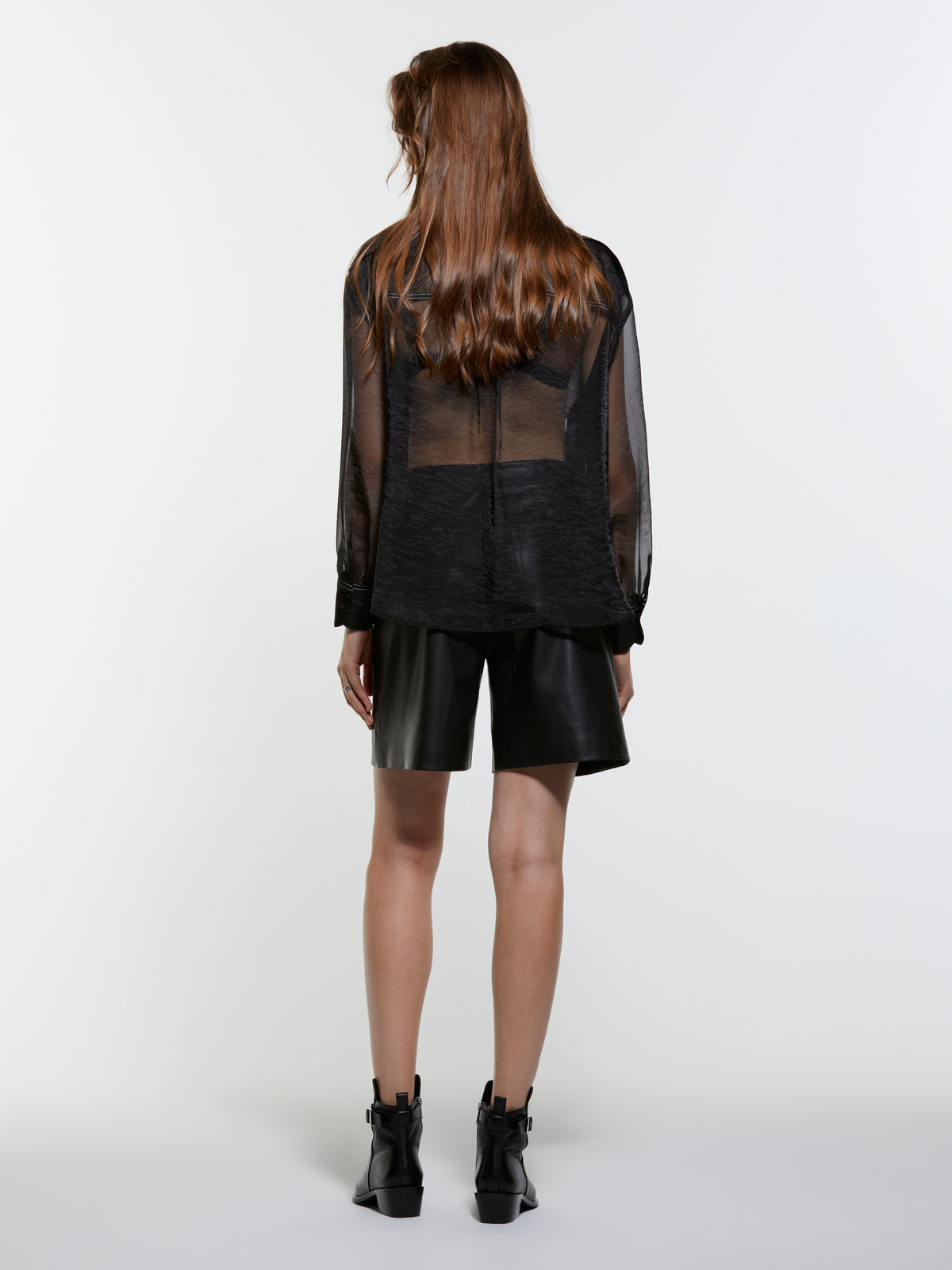 Camisa preta transparente com bolsos - ucb_image_B
