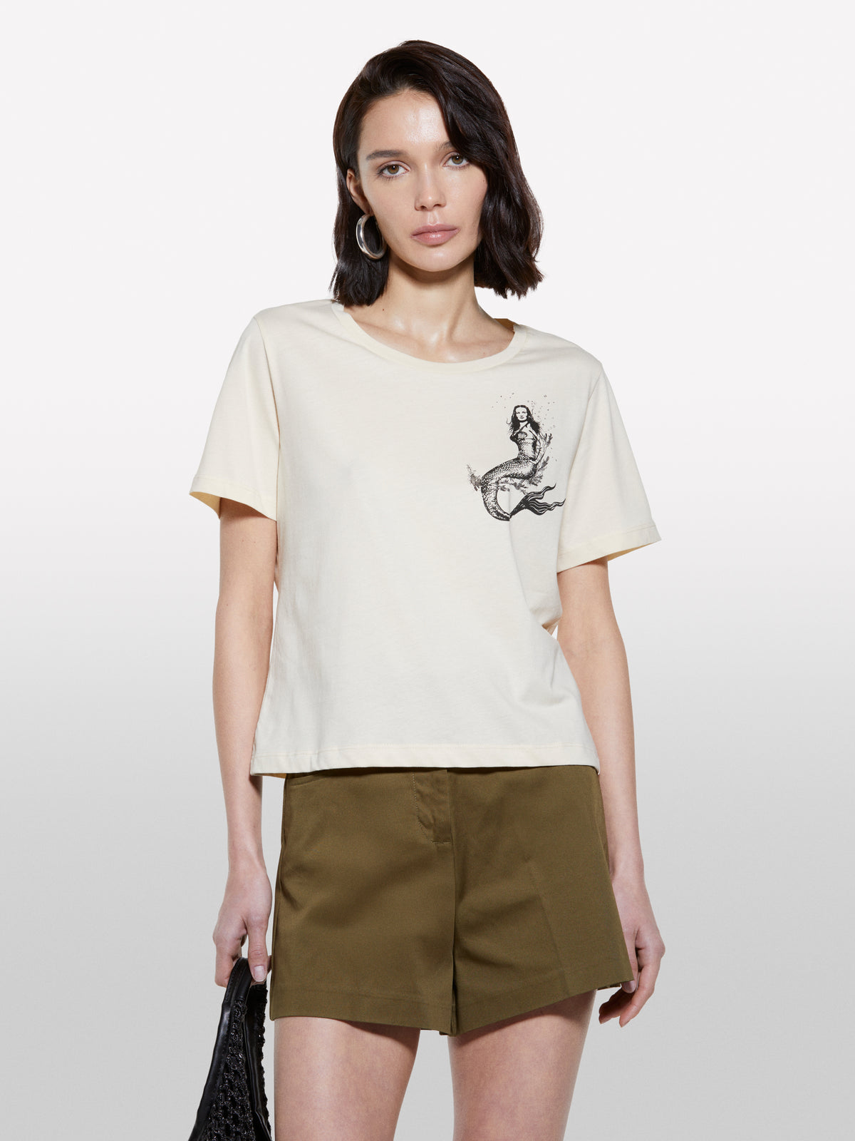 Sand beige t-shirt with mermaid print
