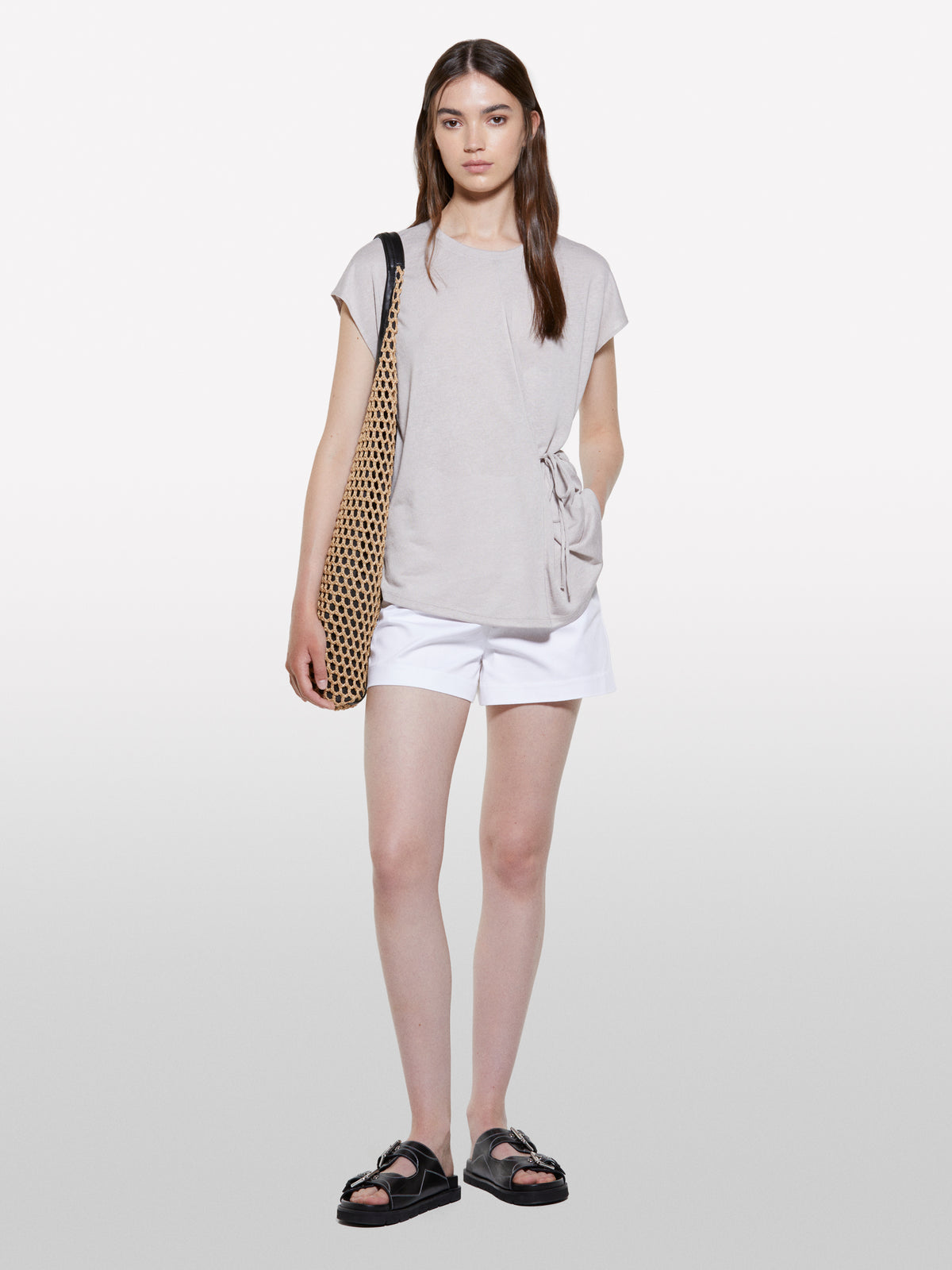 T-shirt cinzenta com atilhos - ucb_image_F