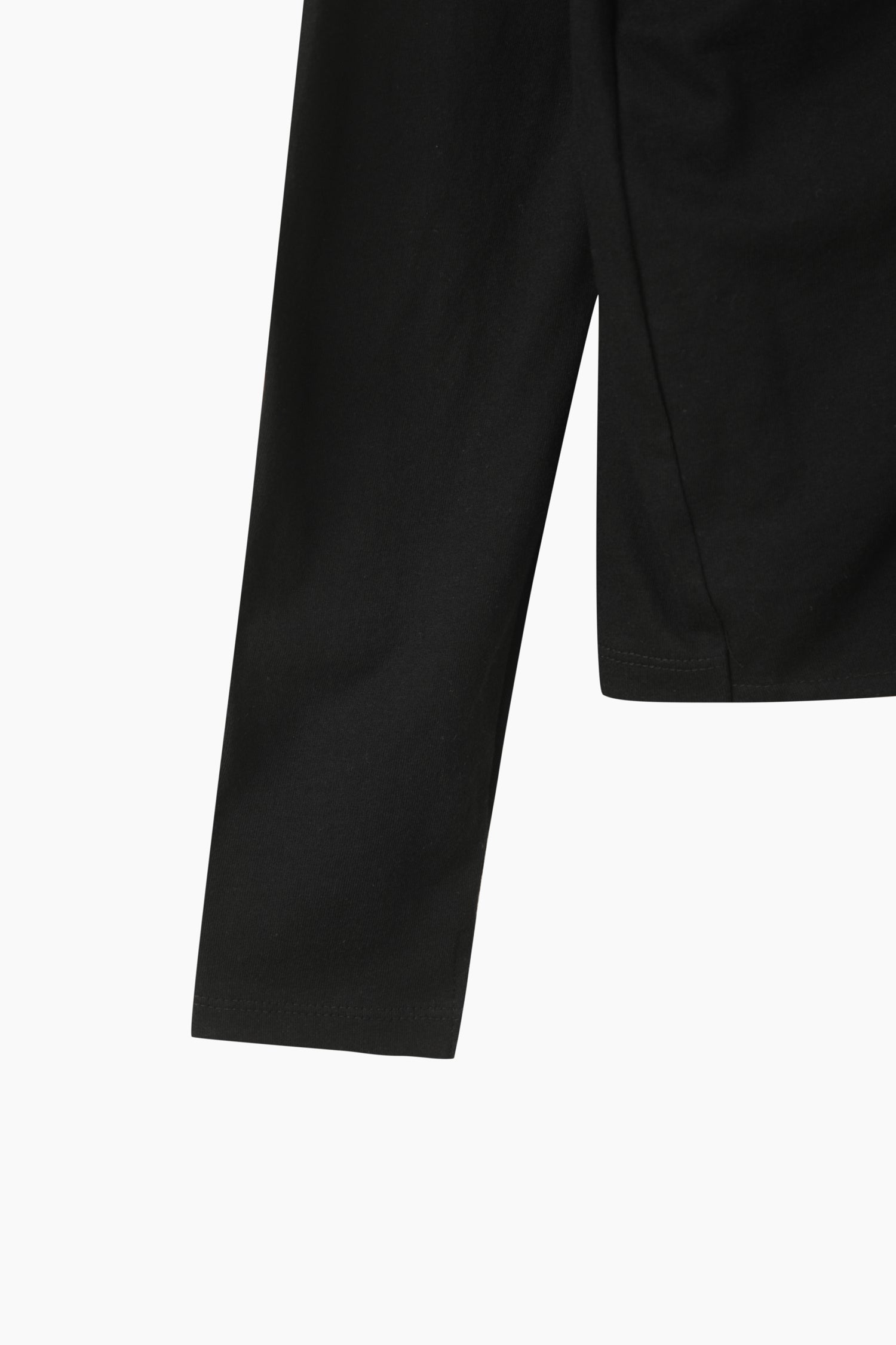 T-shirt com nó - ucb_image_DS1