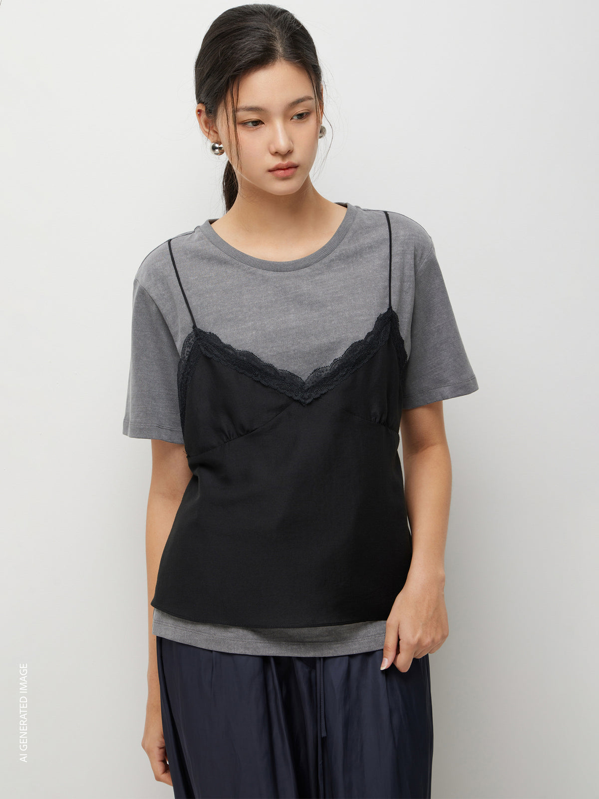 T-shirt com top em contraste - ucb_image_FY