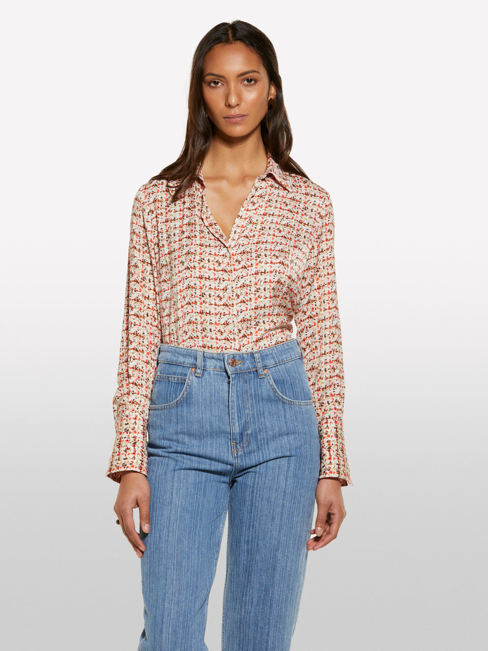 Camisa rosa em cetim estampado - ucb_image_FY
