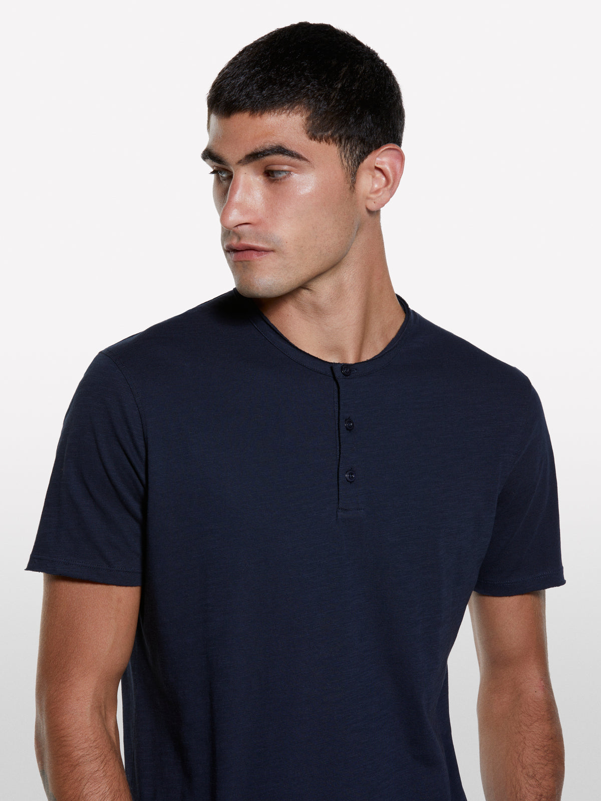 T-shirt carcela de botões azul-escuro - ucb_image_FY
