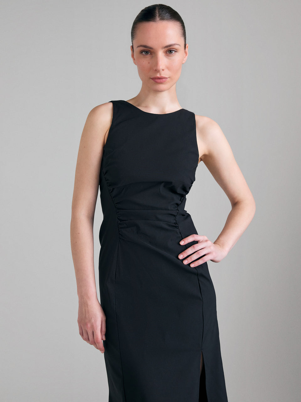 Vestido tubo com racha - ucb_image_FY