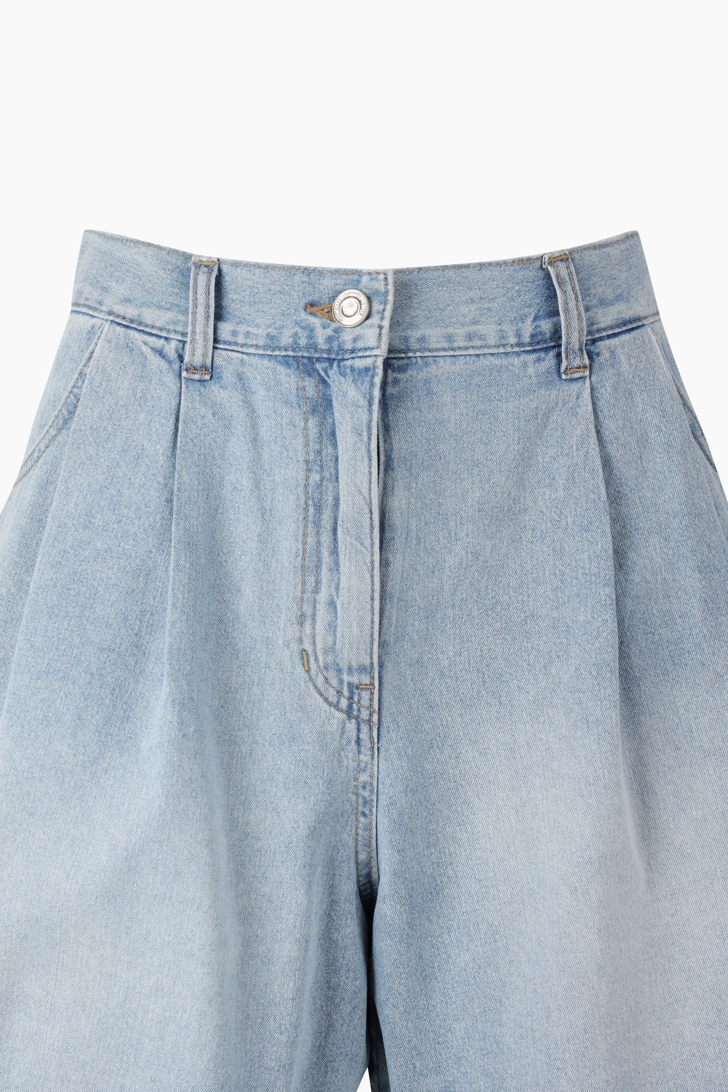 Shorts de jeans com pinças - ucb_image_BS