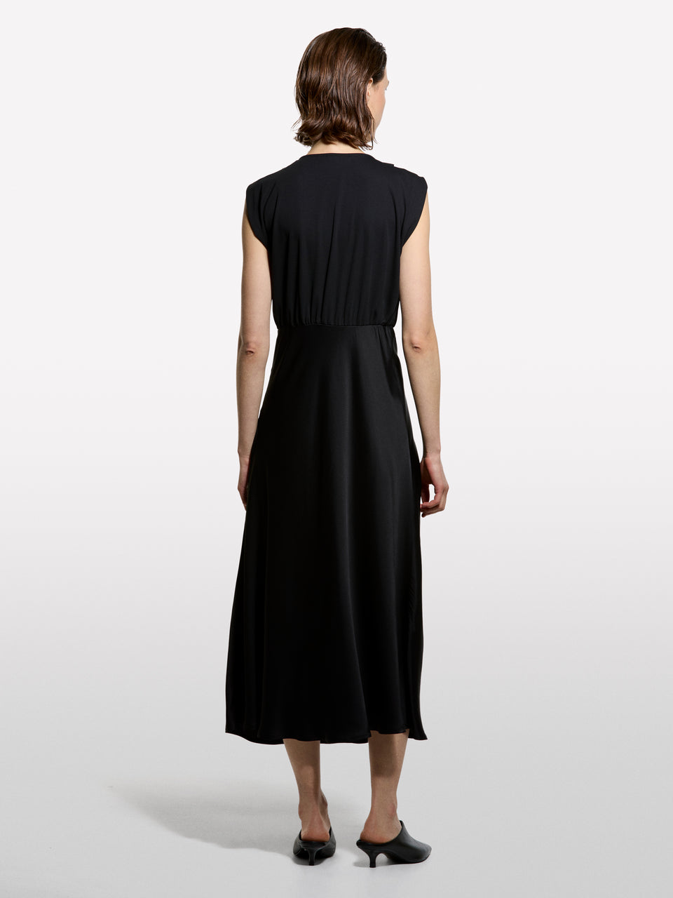 Vestido longuette preto - ucb_image_B