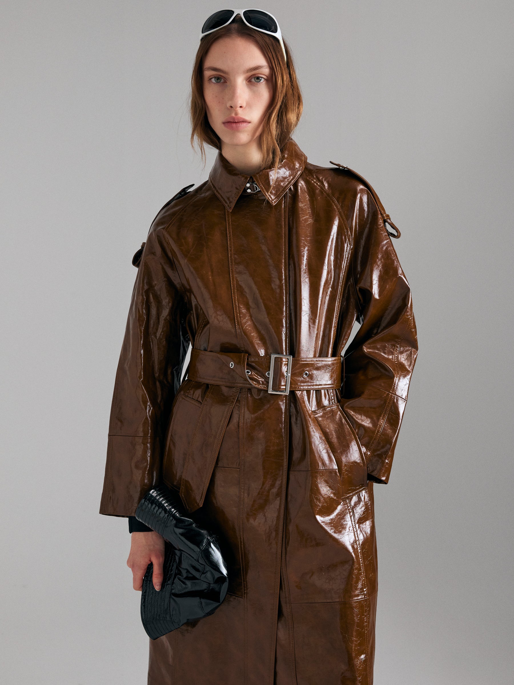 Trench envernizado - ucb_image_FY