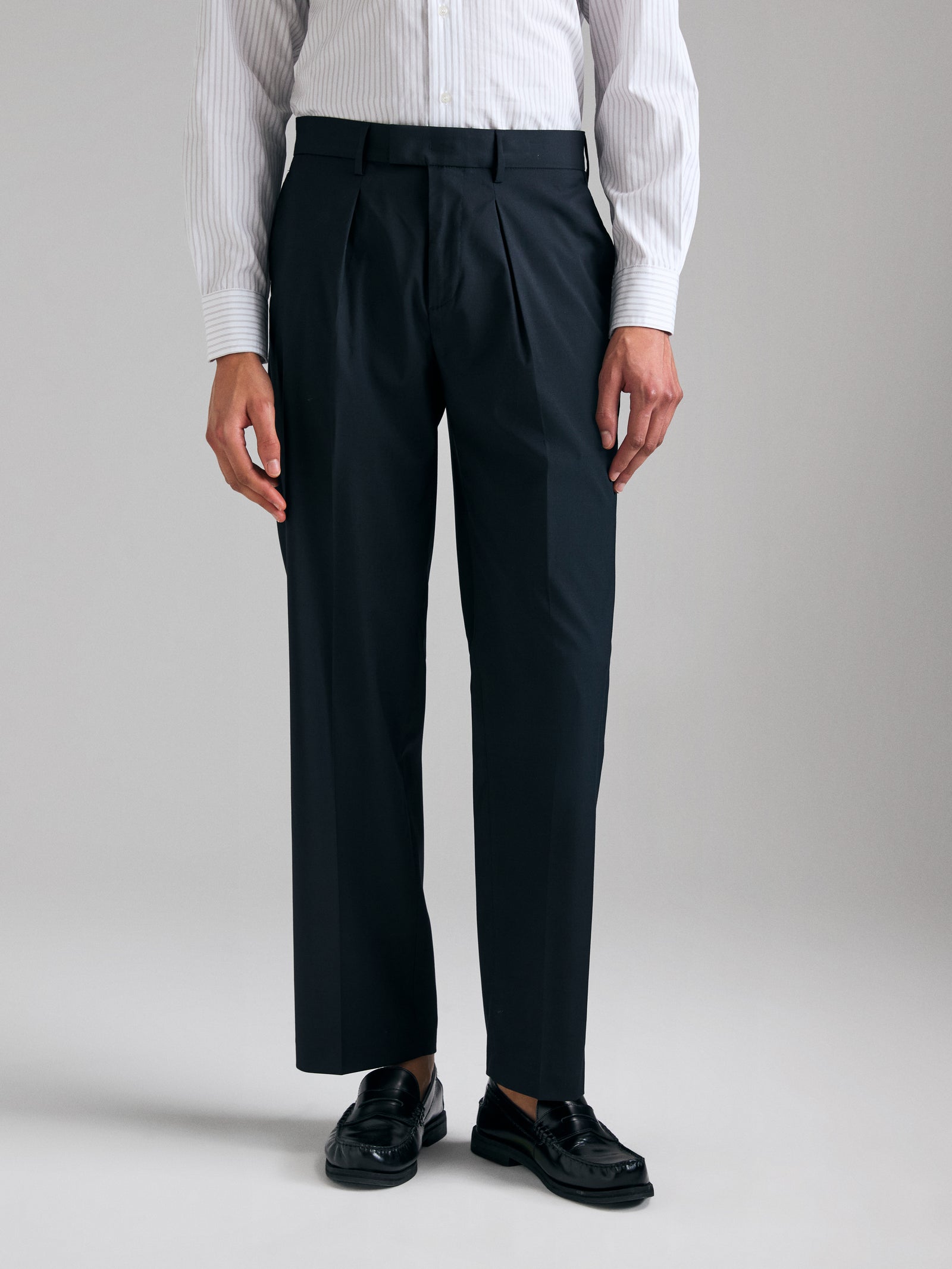 Calças tailoring - ucb_image_FY