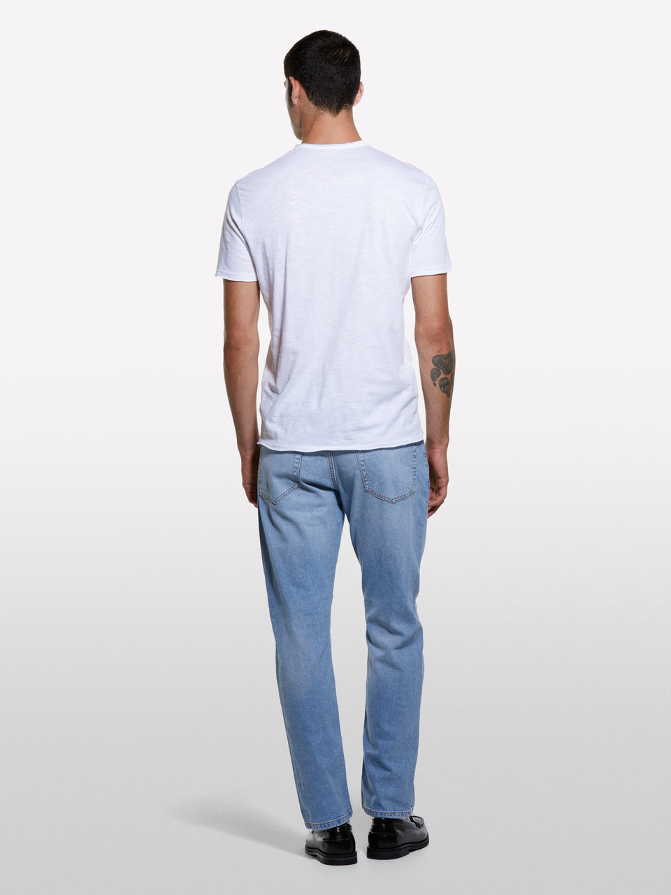 T-shirt carcela de botões branca - ucb_image_B