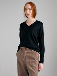 Maglia scollo a V 100% lana - ucb_image_FY