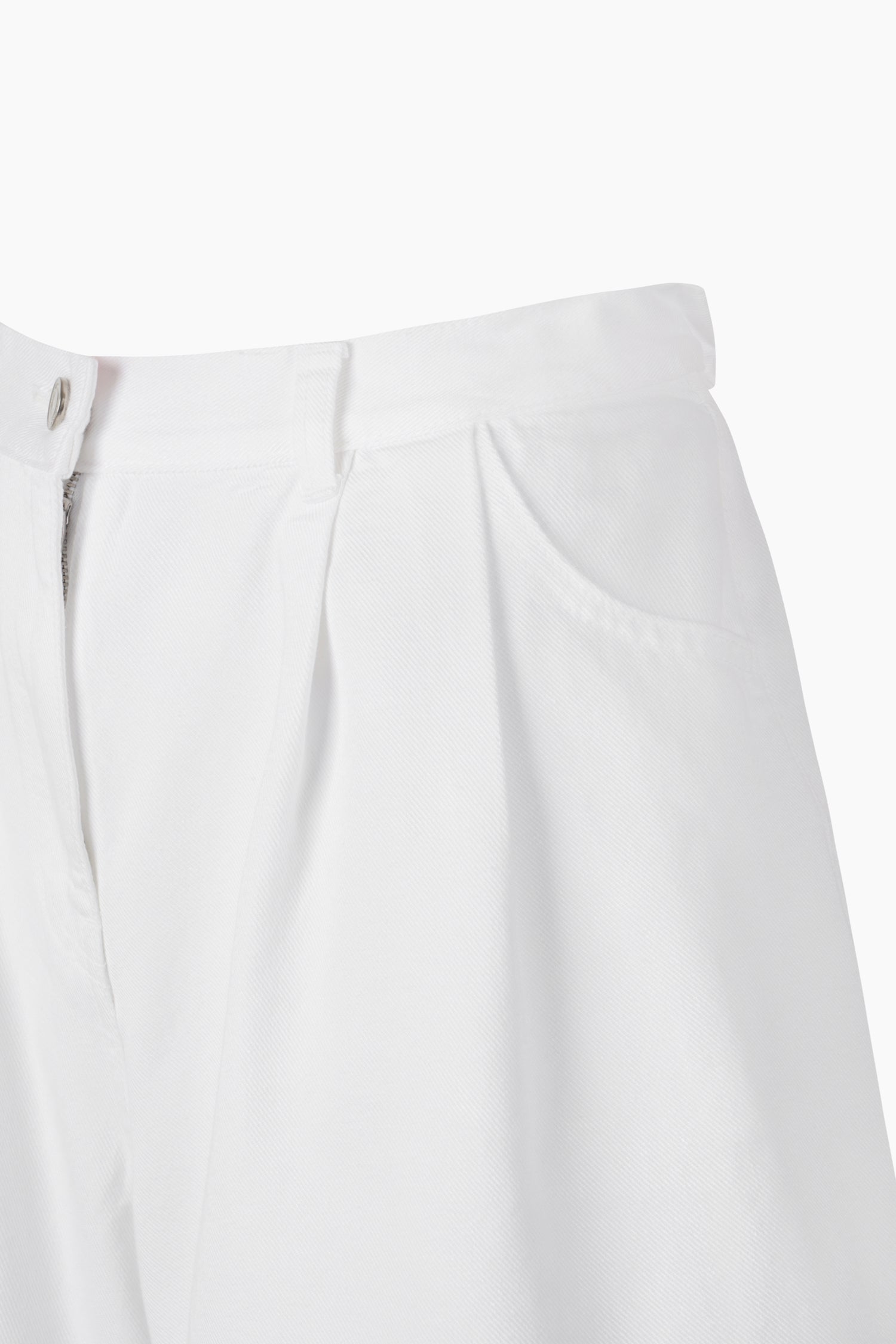 Shorts de jeans com pinças - ucb_image_DS1