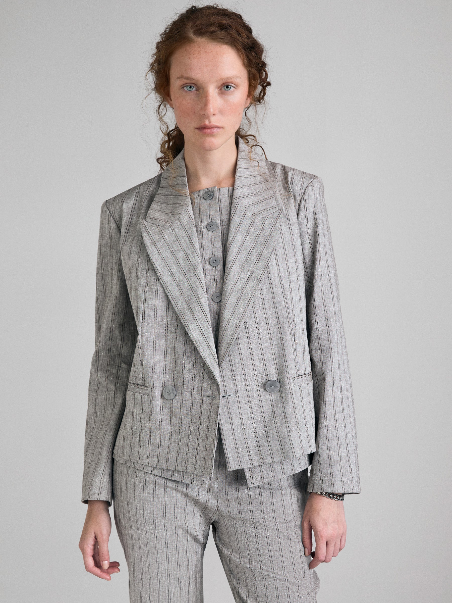 Blazer às riscas em mistura de linho - ucb_image_FY