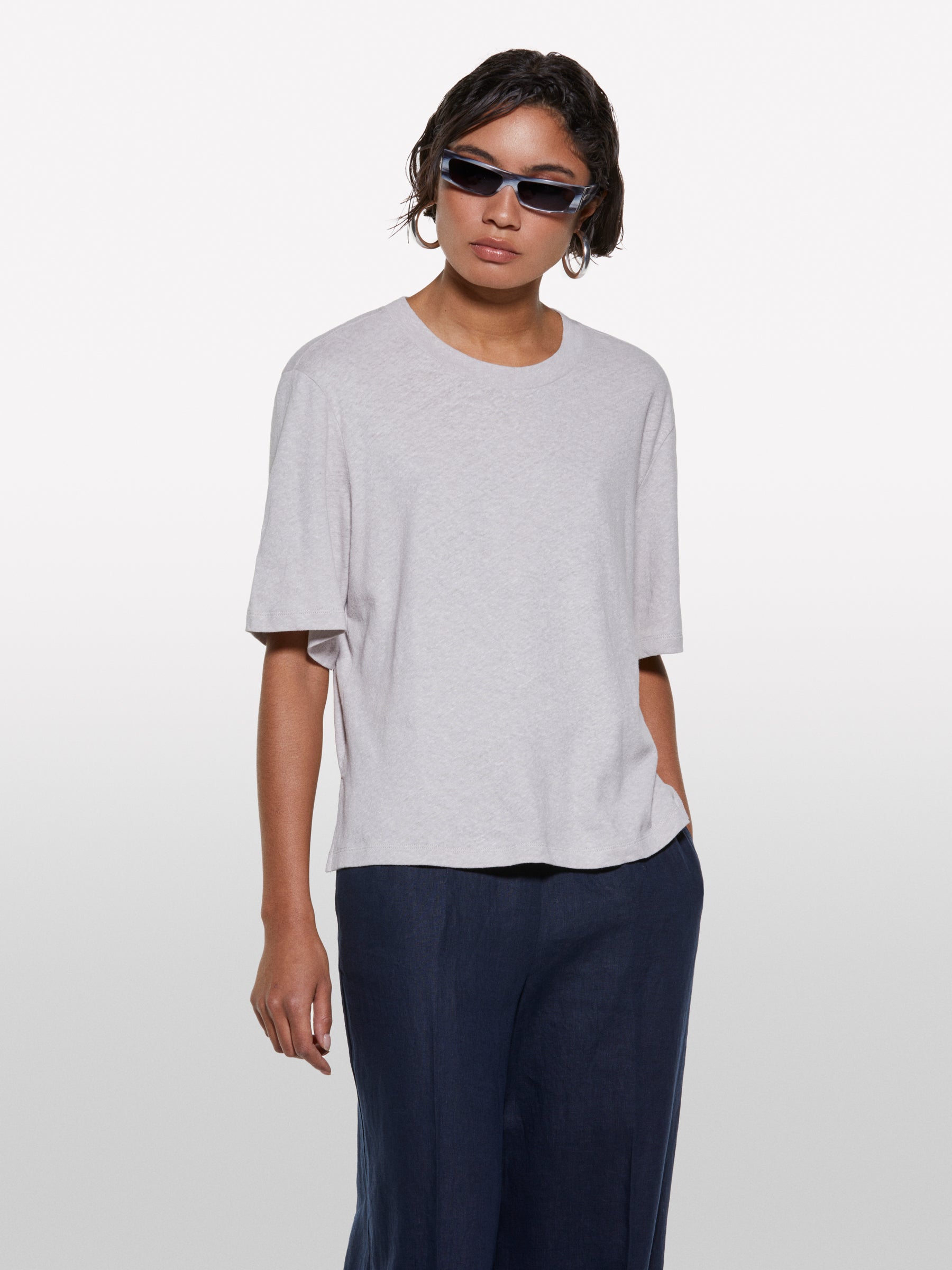 T-shirt cropped cinzenta - ucb_image_FY