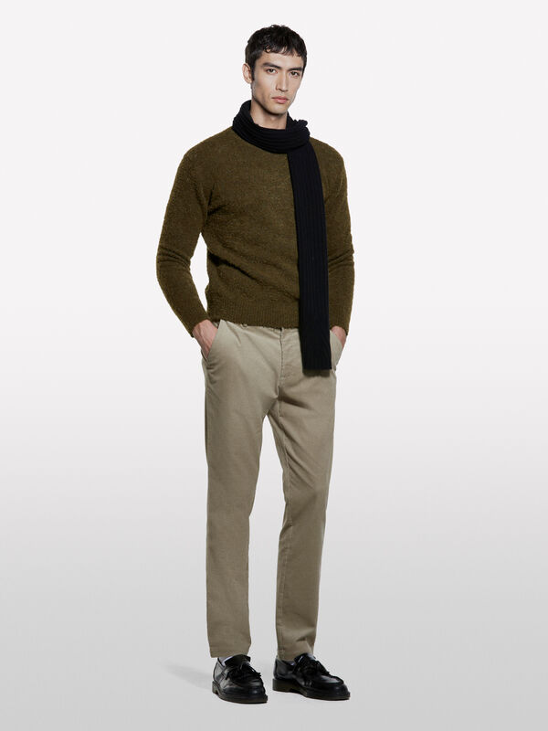 Chinos en velours côtelé - pantalons chinos pour homme | Sisley