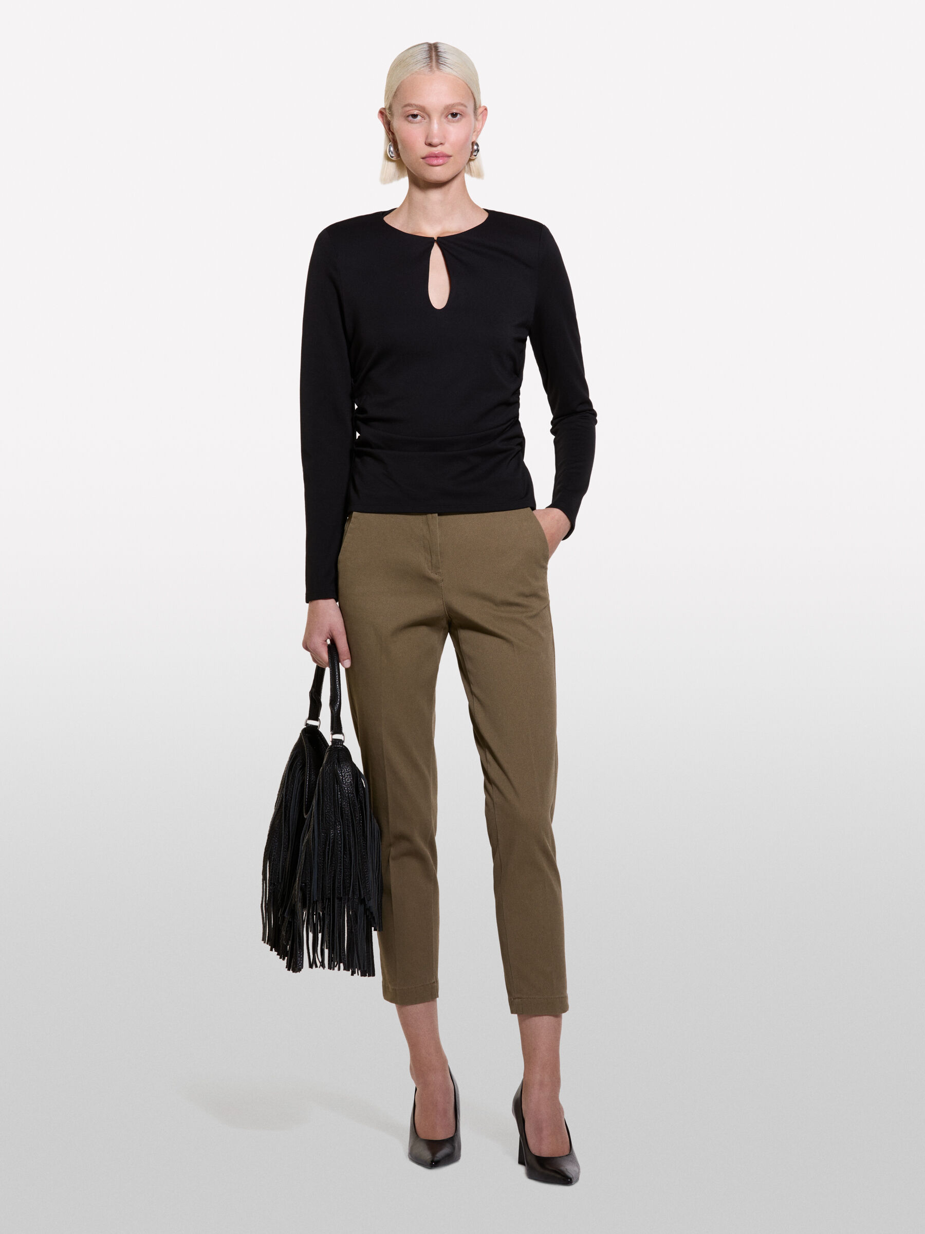 TROUSERS Femme image number null