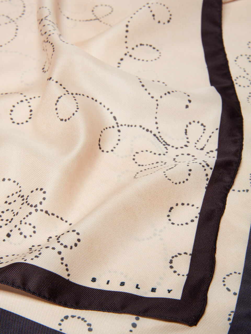 SQUARE SCARF Femme image number null