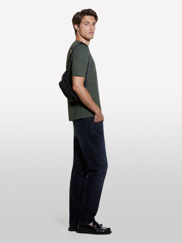 T-shirt vert militaire à col rond en 100 % coton bio - t-shirts à manches courtes pour homme | Sisley