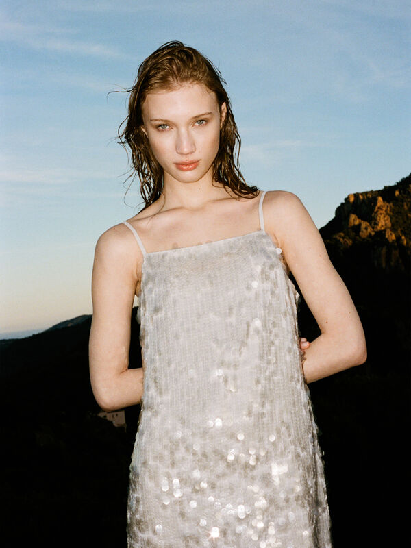Robe grise à paillettes - robes courtes pour femme | Sisley
