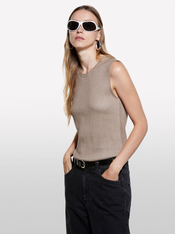 Gilet en tricot beige - pulls col rond pour femme | Sisley