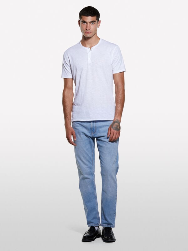 T-shirt Henley blanc T-shirt Henley blanc - t-shirts à manches courtes pour homme | Sisley