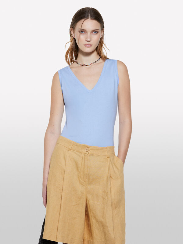 Débardeur bleu clair à col V - hauts pour femme | Sisley