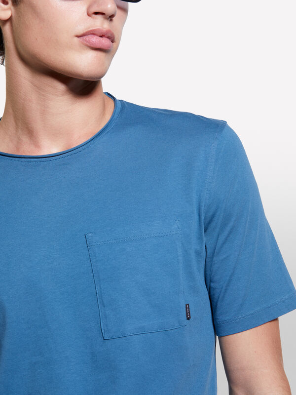 T-shirt bleu en 100 % coton bio à poche poitrine - t-shirts à manches courtes pour homme | Sisley