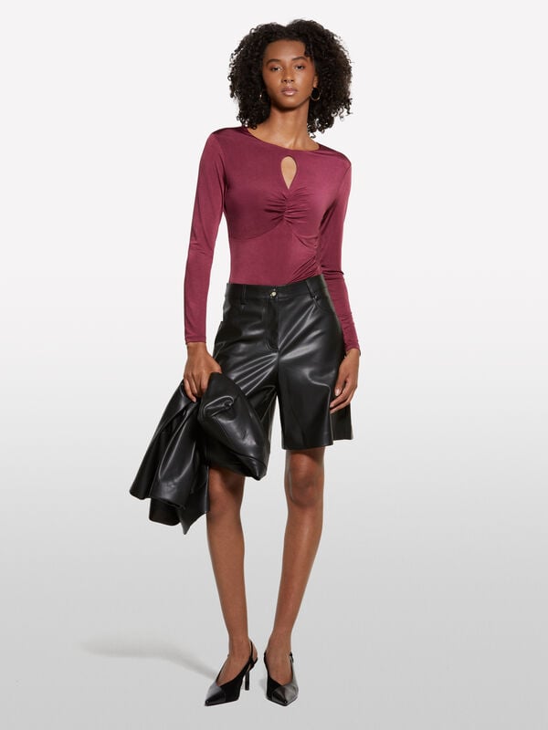 Bermuda noir en tissu enduit - shorts pour femme | Sisley