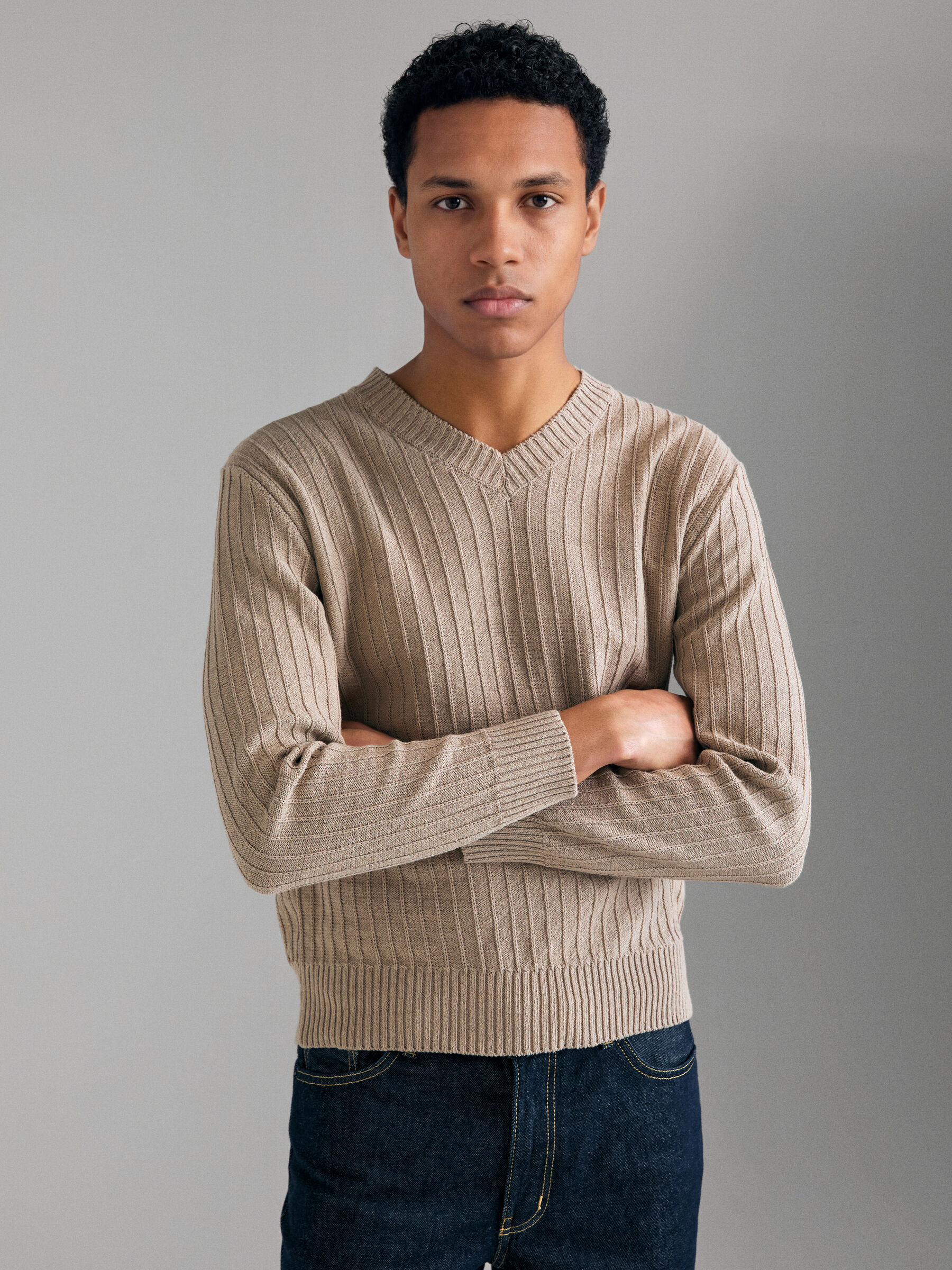 V NECK SWEATER L/S Homme image number null