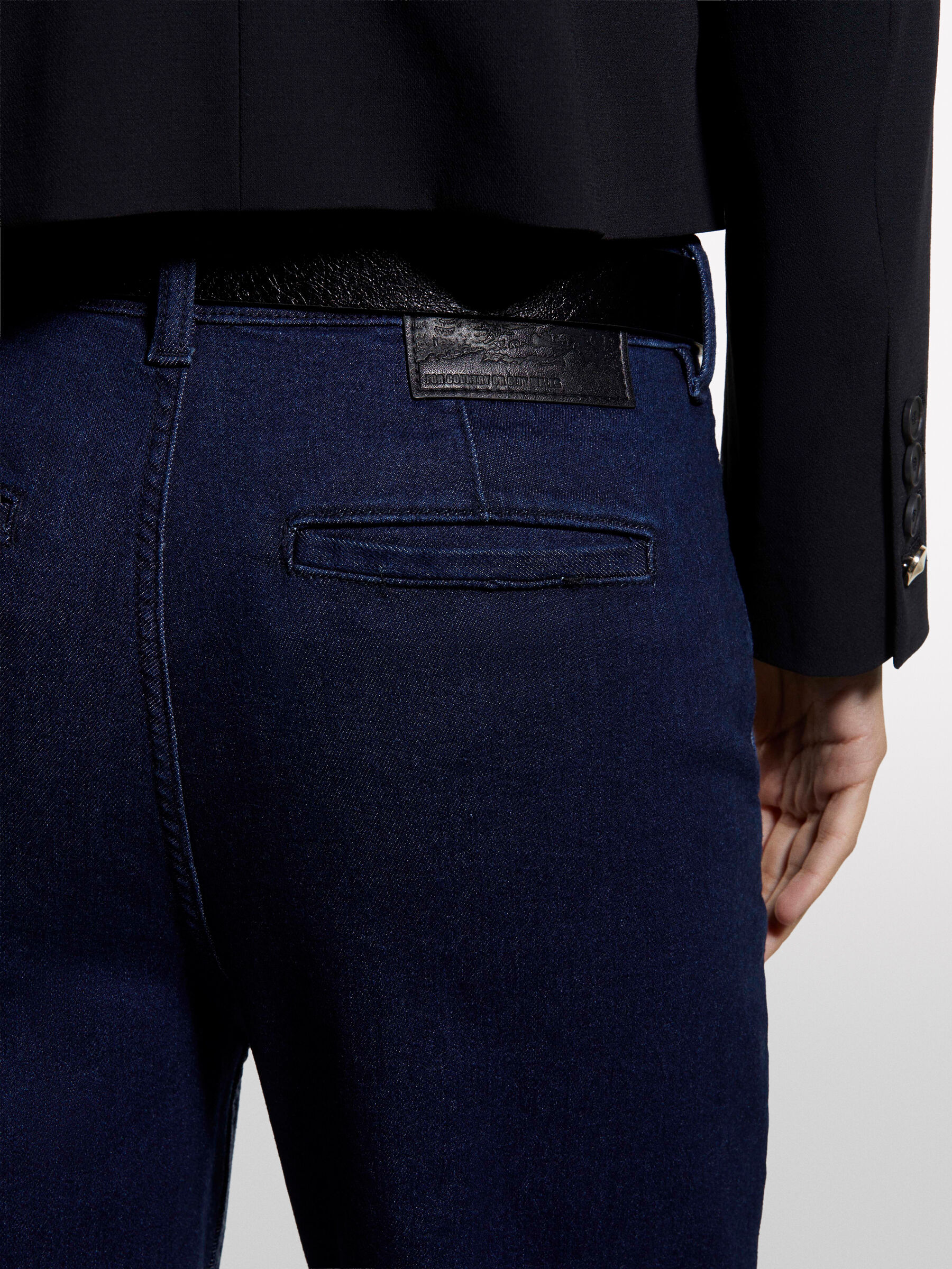 TROUSERS Femme image number null