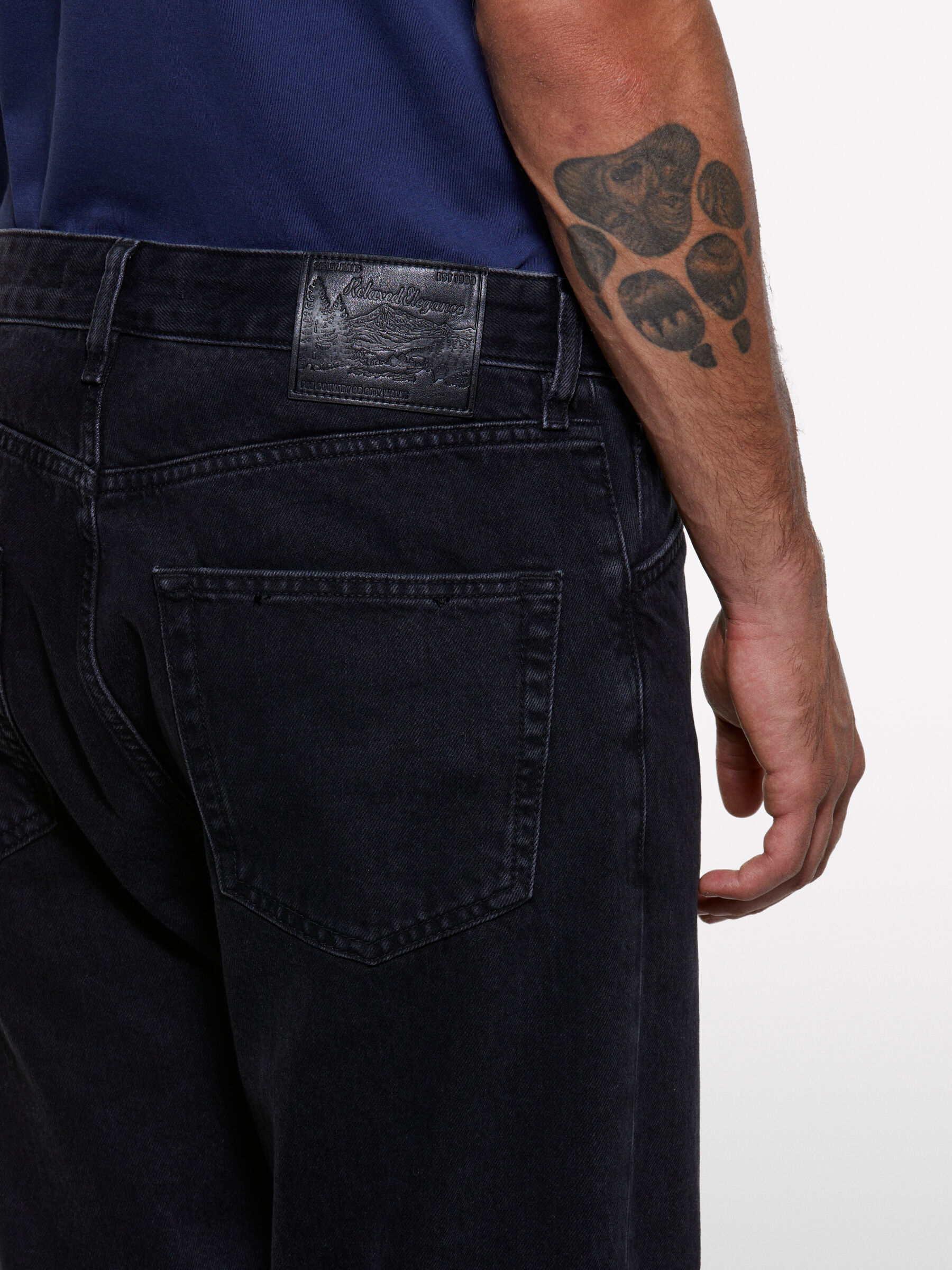TROUSERS Homme image number null