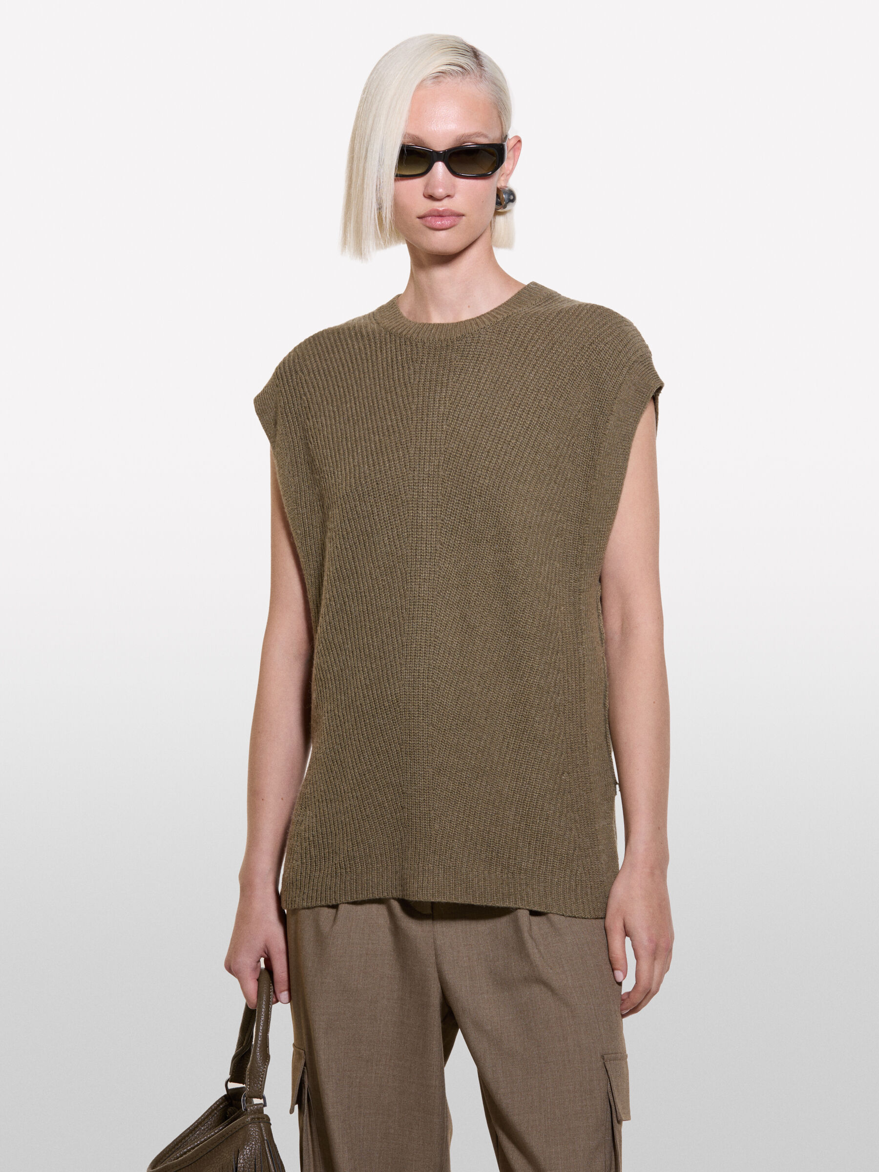 TURTLE NECK SWEATER Femme image number null