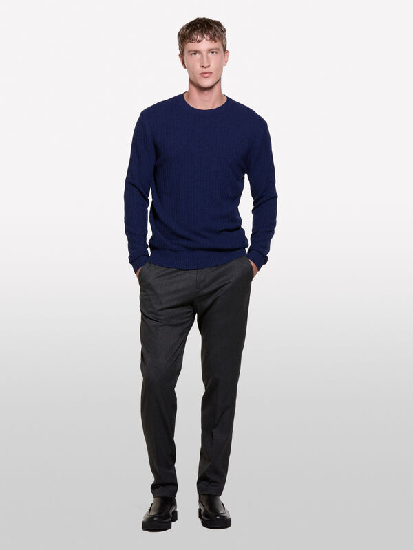 Pull bleu foncé en maille 3D - pulls col rond pour homme | Sisley