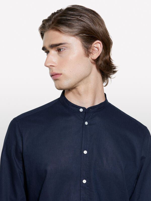 Chemise mandarin bleu foncé Chemise mandarin bleu foncé - chemises regular pour homme | Sisley