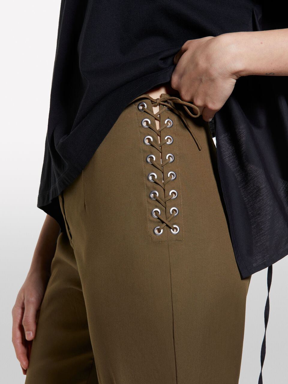 TROUSERS Femme image number null