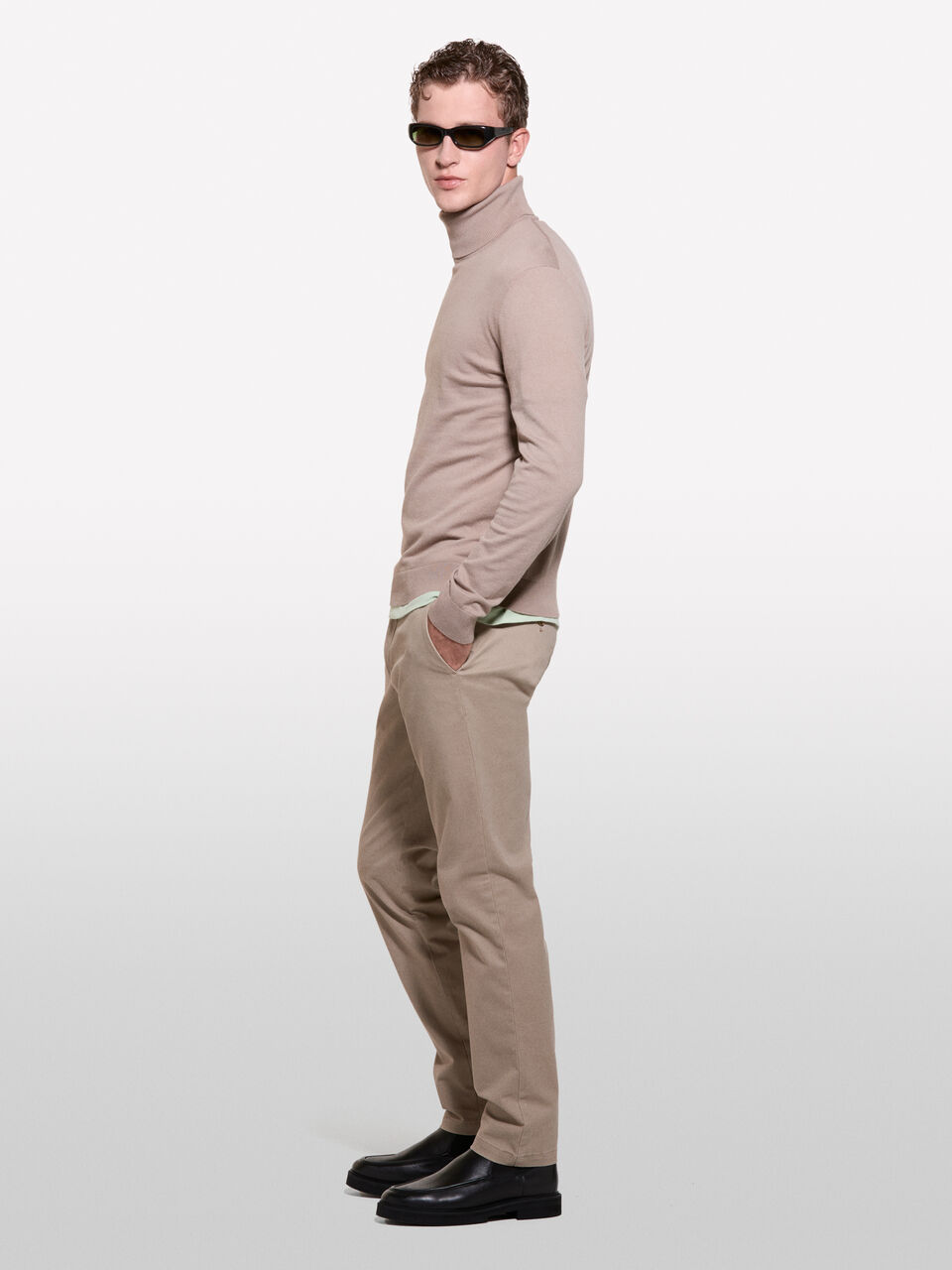 TROUSERS Homme image number null