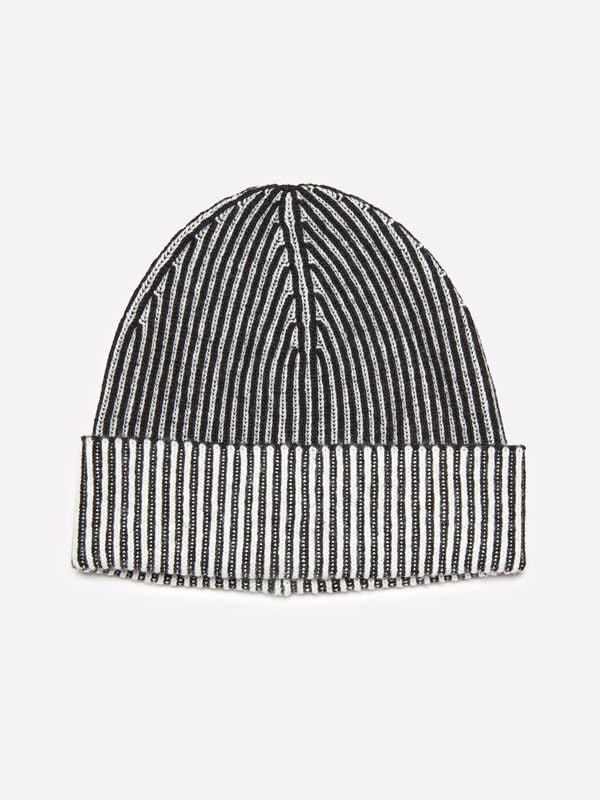 Bonnet tricoté noir Bonnet tricoté noir - chapeaux pour femme | Sisley