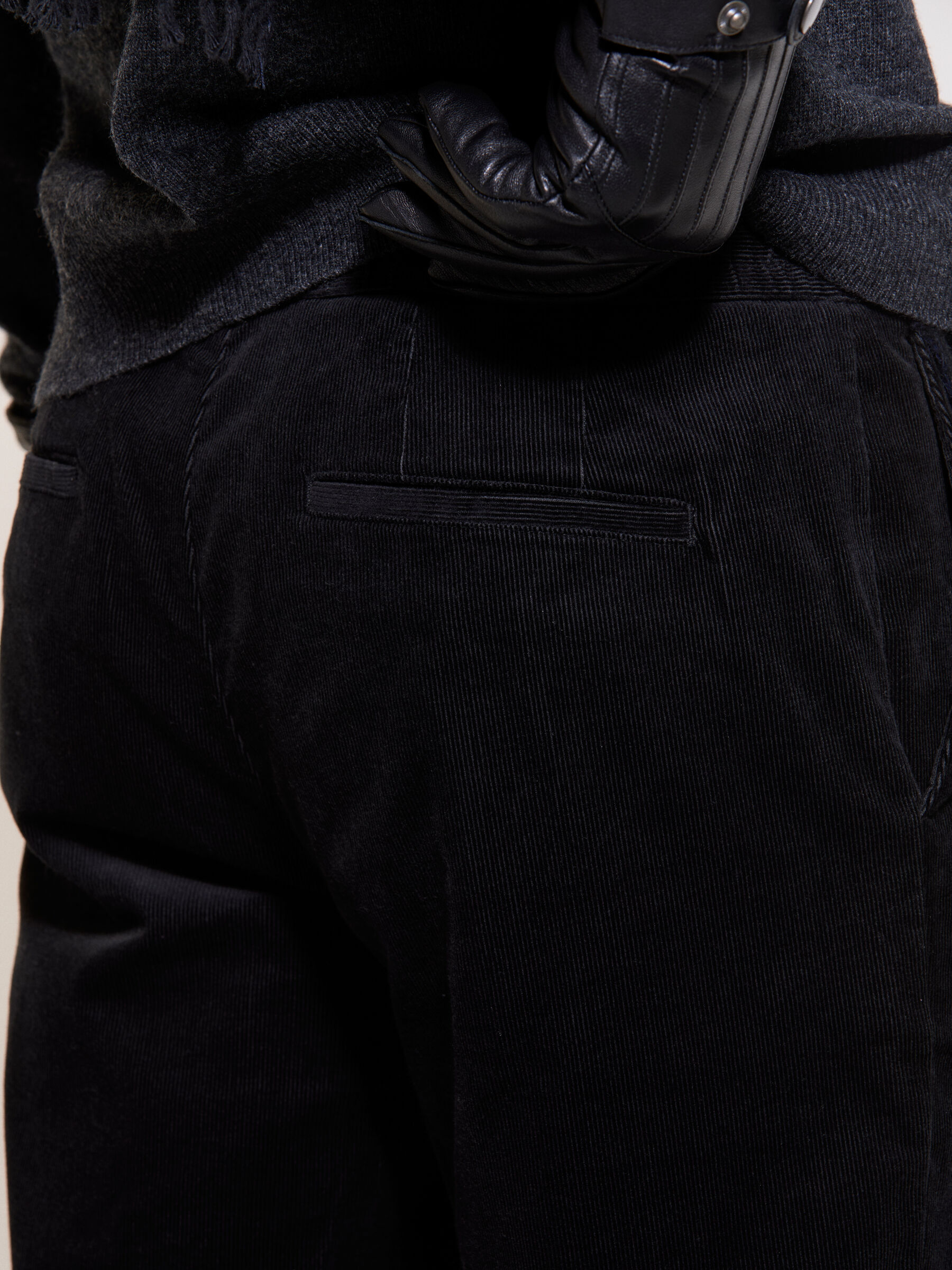 TROUSERS Homme image number null