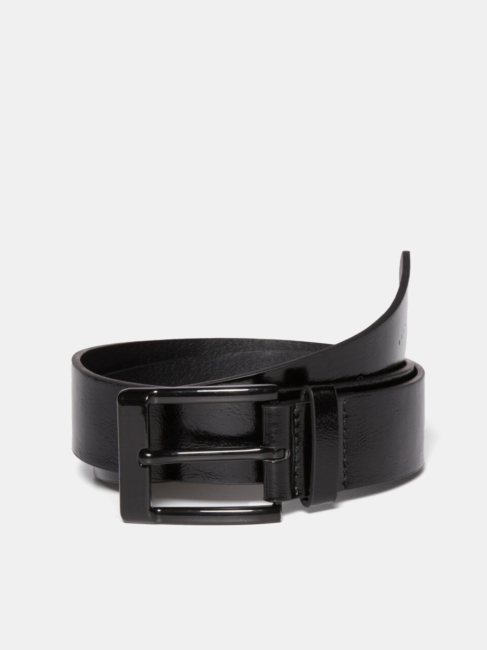 Ceinture à boucle vernie