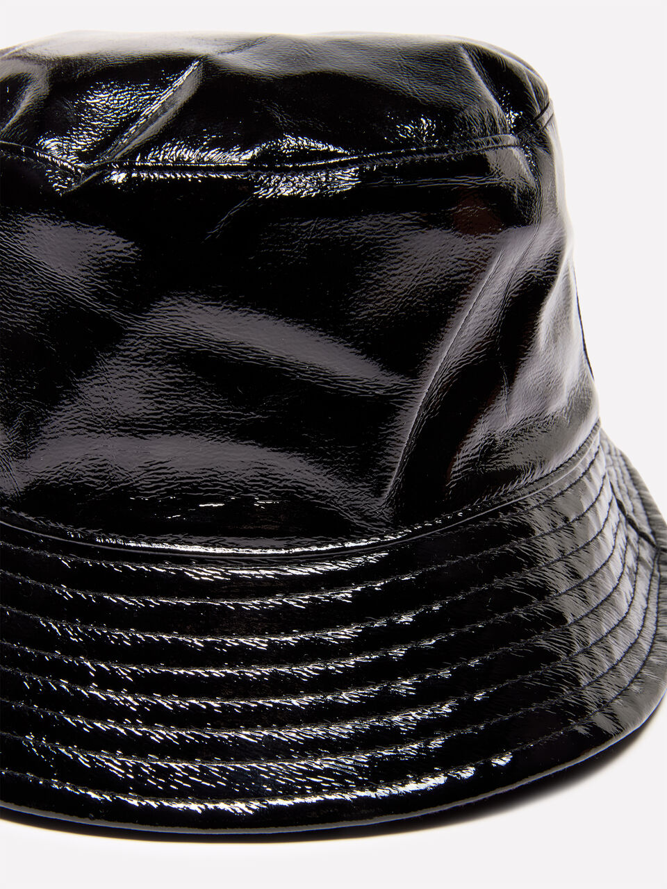 HAT Femme image number null