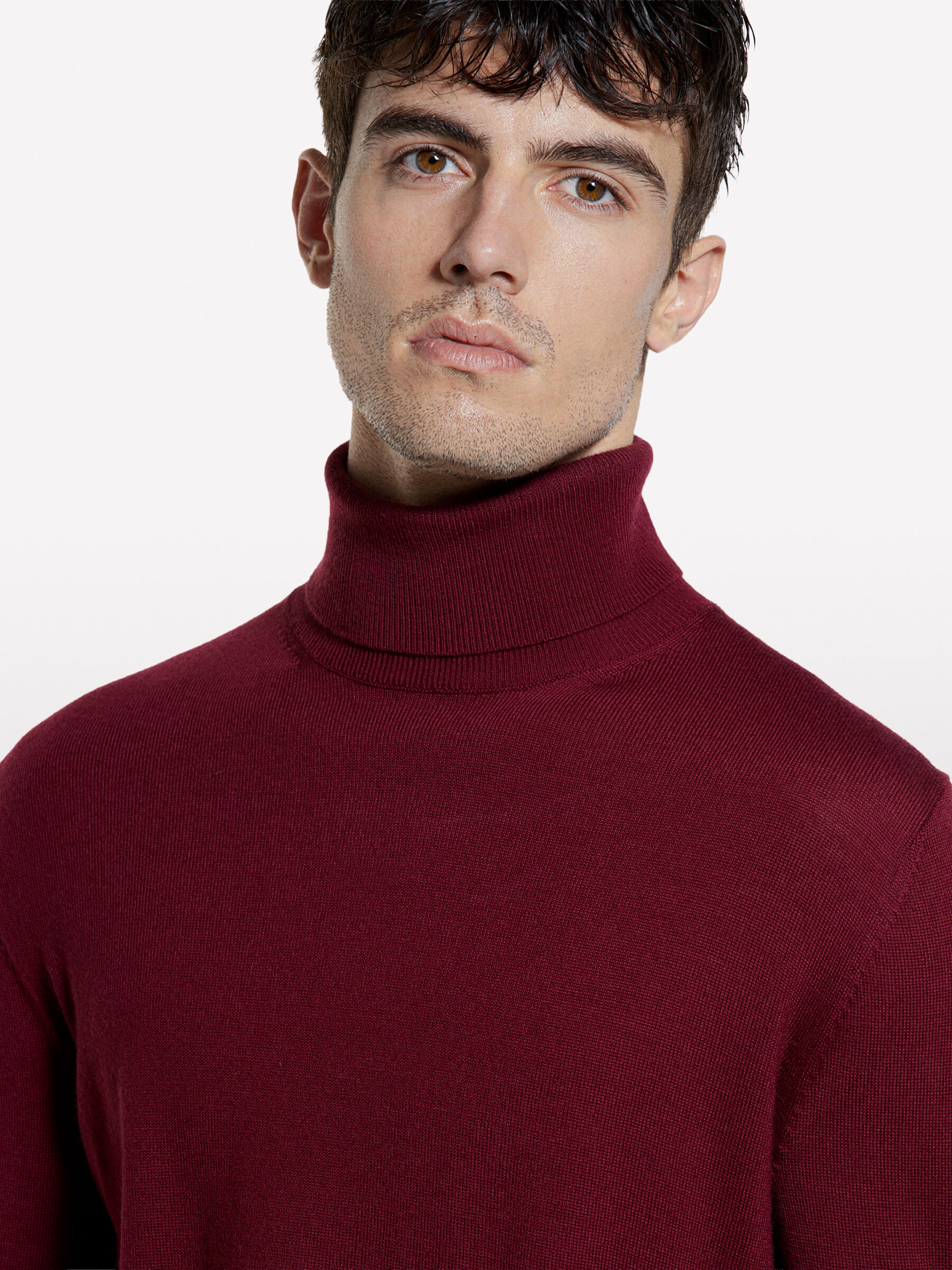 TURTLE NECK SWEATER Homme image number null
