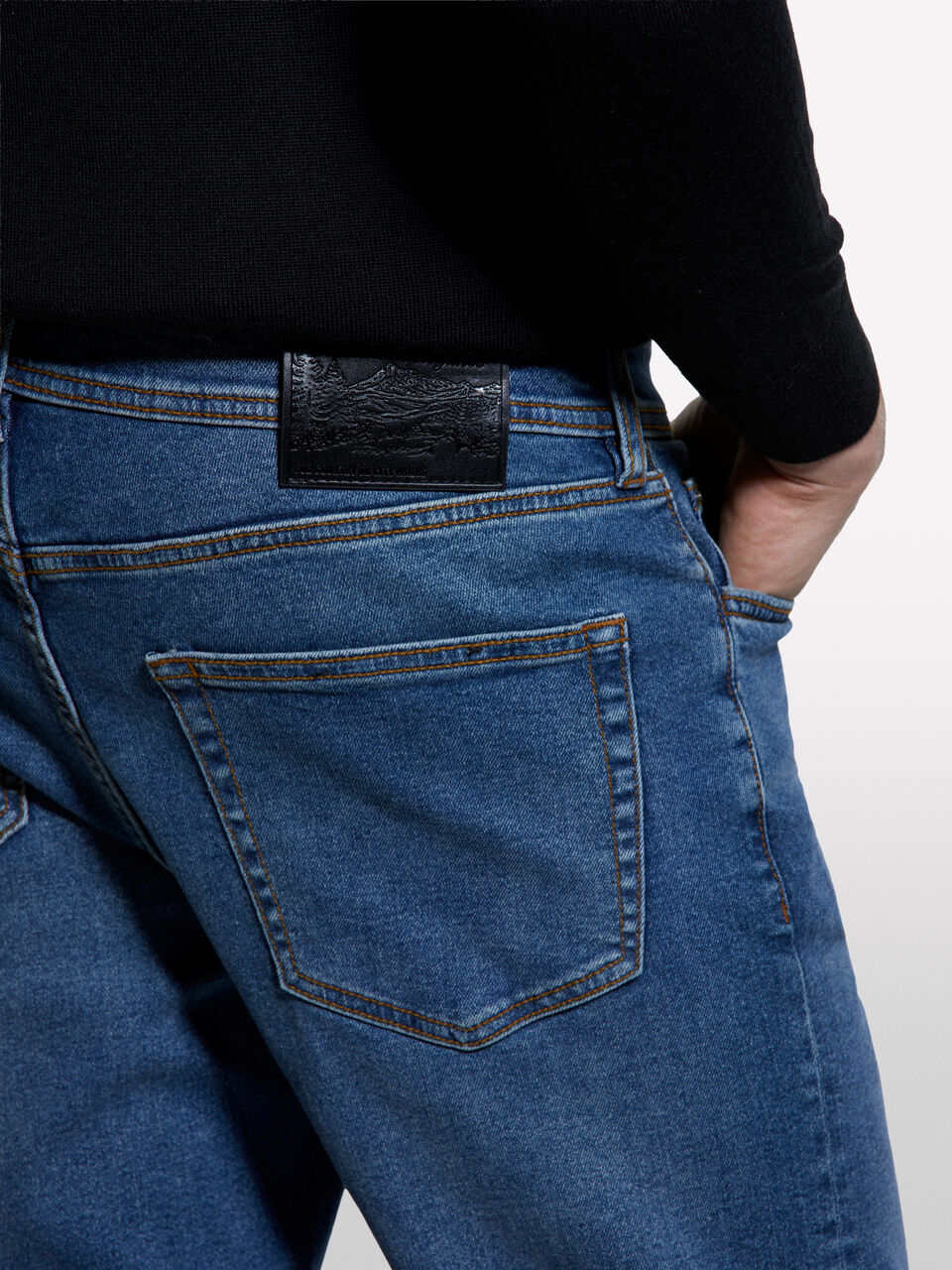 TROUSERS Homme image number null