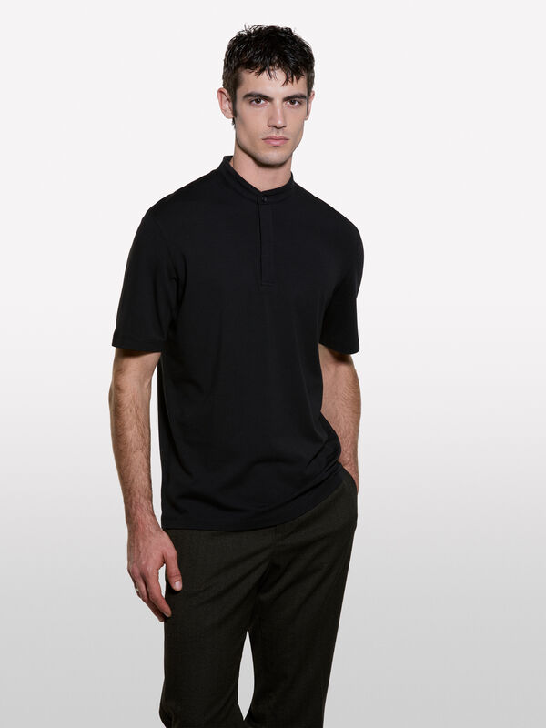 Polo noir &agrave; col gourou - polos pour homme | Sisley