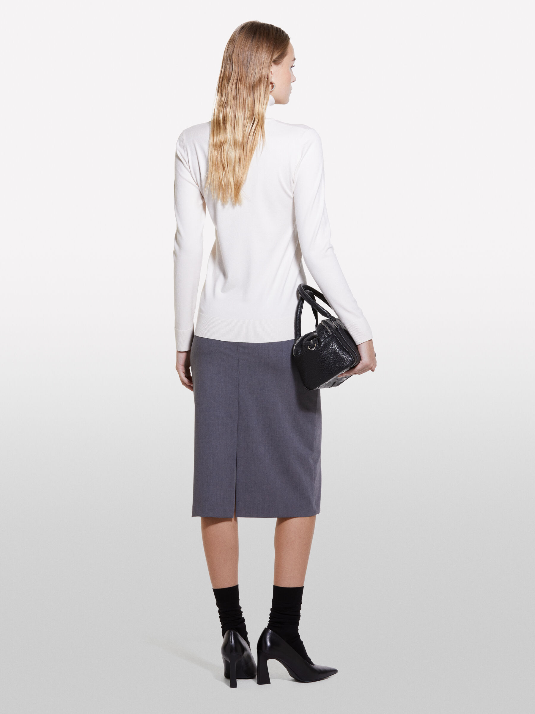 TURTLE NECK SWEATER Femme image number null