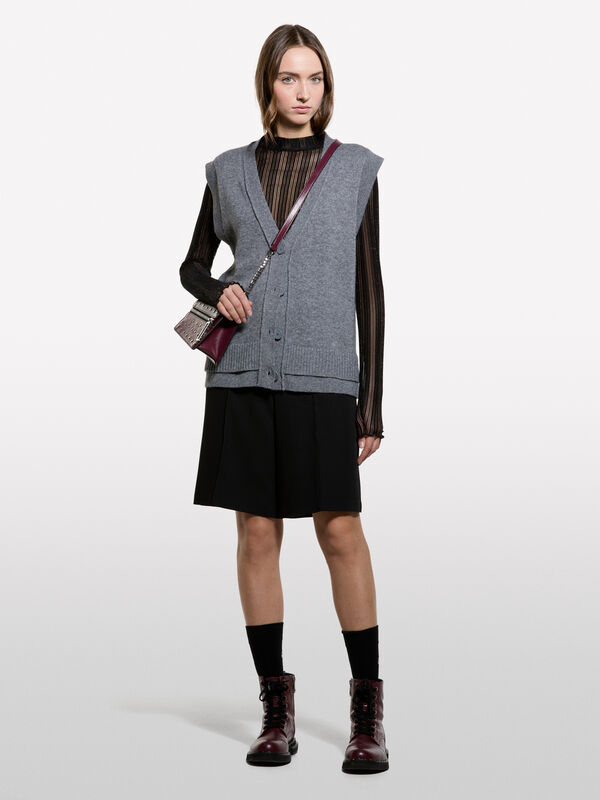 Gilet côtelé double - pulls col en v pour femme | Sisley
