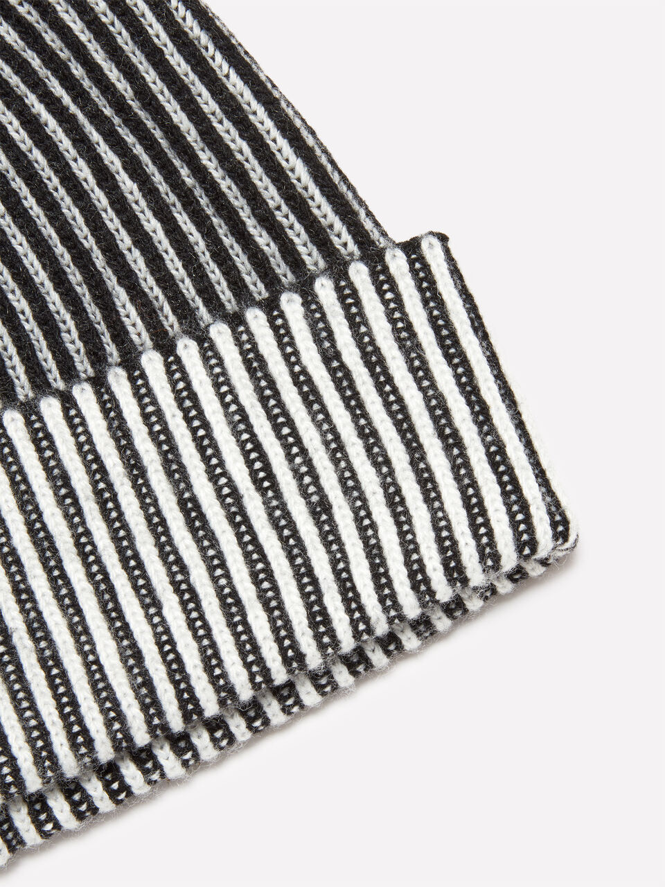 KNITTED - HAT Femme image number null