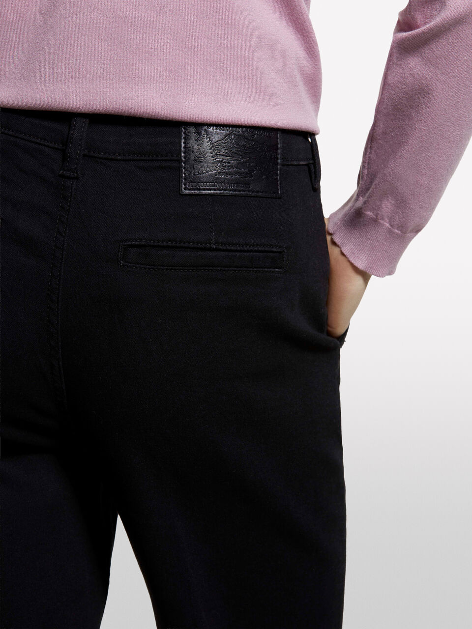 TROUSERS Femme image number null