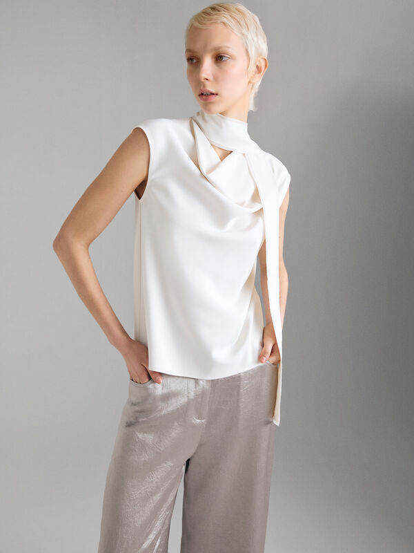 Haut avec &eacute;charpe - hauts pour femme | Sisley
