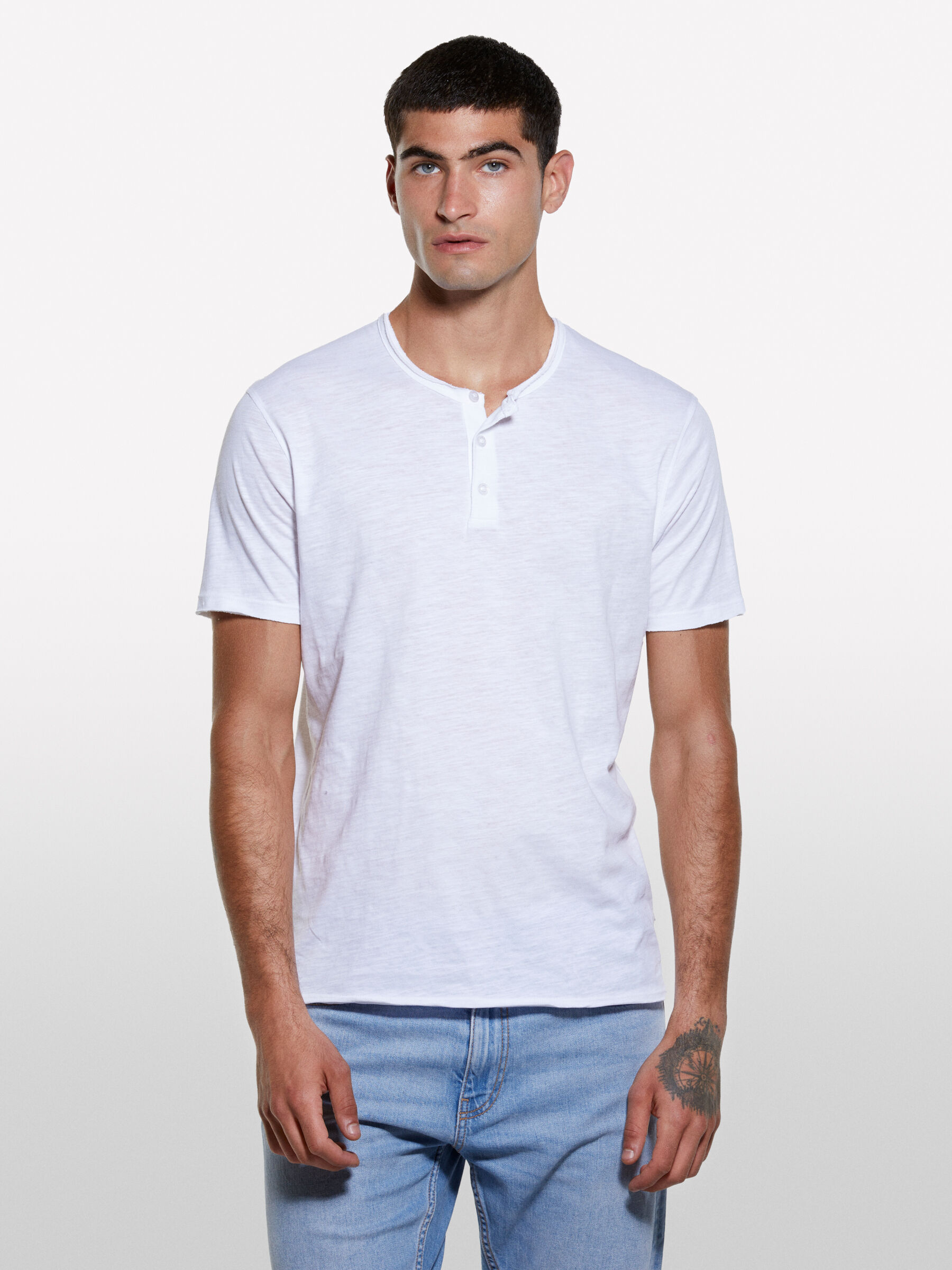 T-SHIRT Homme image number null