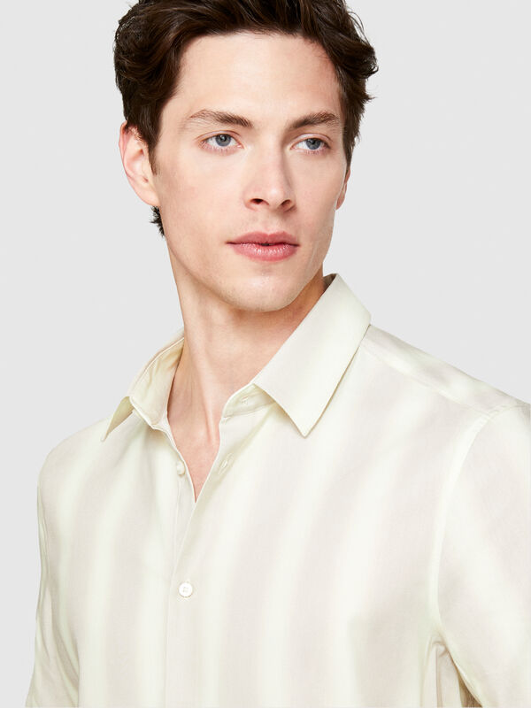 Chemise à imprimé et manches courtes - chemises ajustées pour homme | Sisley